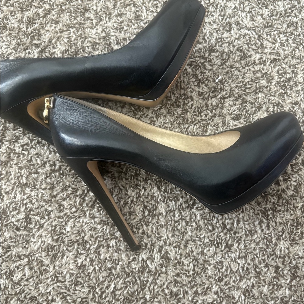 Michael Kors Elegant Black Heels